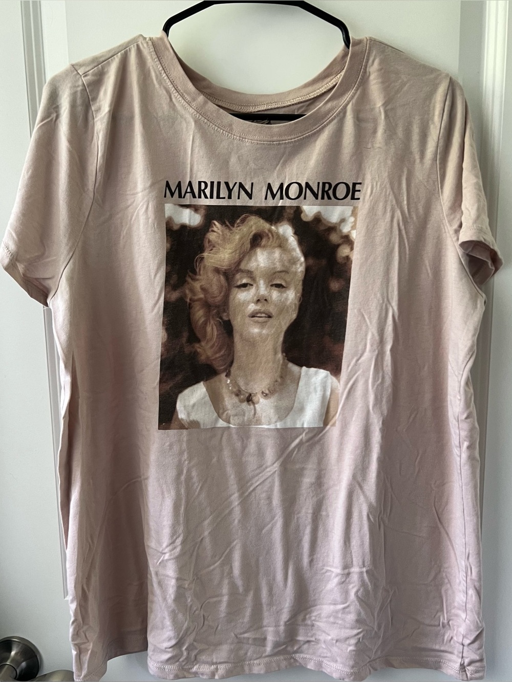 Hybrid Apparel Light Pink Marilyn Monroe Graphic Tee